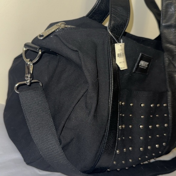 PINK Victoria’s Secret, black weekender, bag with rivets and lots of space, new - Picture 3 of 12